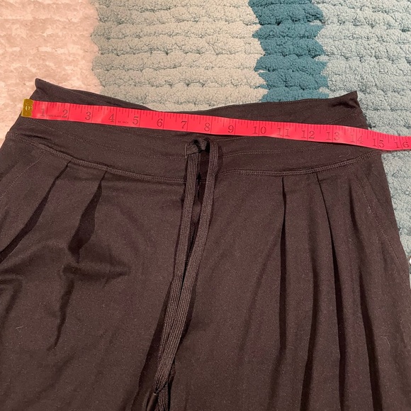 Women’s joggers - Picture 6 of 6